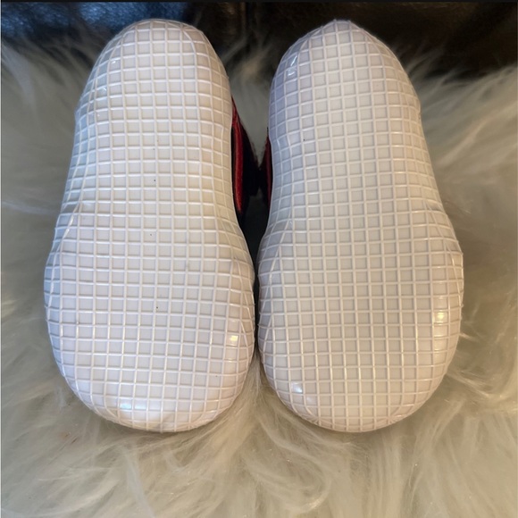 Jordan 1 Crib Bootie size 3c - Picture 5 of 5